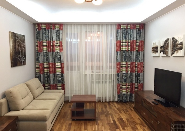 Иркутск, Лермонтова, 59 <br>Сдаю небольшую, но очень уютную квартирку. <br>Рядом остановка Жуковского, Абсолют, <br>Слата, Иргупс и Политех. Есть стиральная <br>машинка, холодильник, плита, чайник, <br>свч-печь, диван раскладывается, прихожая, <br>шкаф-купе, кухонный гарнитур. <br>Коммунальные в стоимость не включены. <br>Стоимость 9500. Звоните 89016547104 <br>==================================== <br>Ищешь жилье по приемлемой цене <br>Смотри здесь <br> - фото Фото: Иркутск, Лермонтова, 59 <br>Сдаю небольшую, но очень уютную квартирку. <br>Рядом остановка Жуковского, Абсолют, <br>Слата, Иргупс и Политех. Есть стиральная <br>машинка, холодильник, плита, чайник, <br>свч-печь, диван раскладывается, прихожая, <br>шкаф-купе, кухонный гарнитур. <br>Коммунальные в стоимость не включены. <br>Стоимость 9500. Звоните 89016547104 <br>==================================== <br>Ищешь жилье по приемлемой цене <br>Смотри здесь <br>