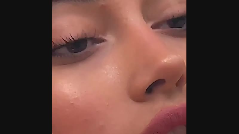 P KPACUBO q