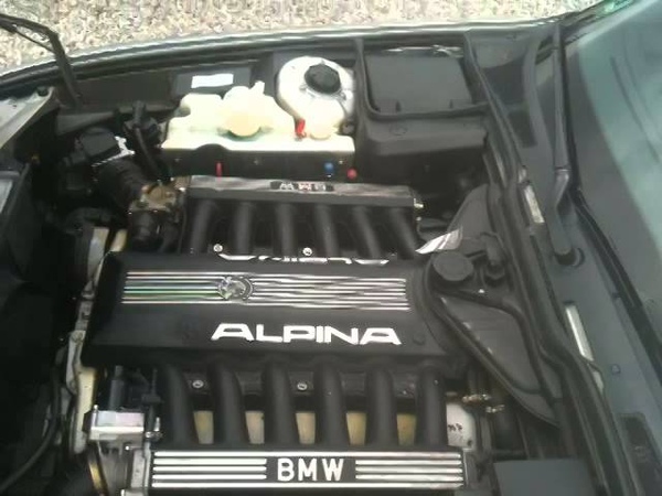 Alpina B12 5.0 (e32)