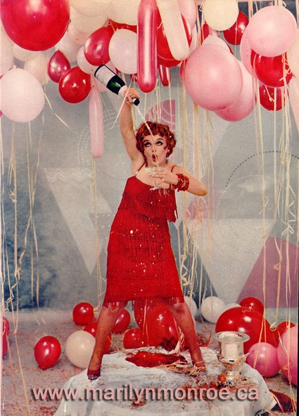 Marilyn Monroe in Fabled Enchantresses by Richard Avedon, 1958 for LIFE. Осенью 1958 года великий Ричард Аведон сфотографировал Мэрилин Монро в образах великих актрис прошлого: Лилиан Рассел,
