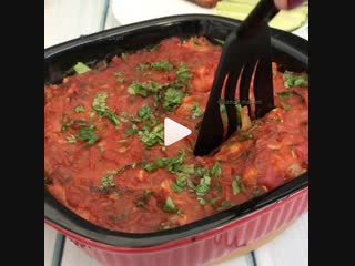 Рыбка под томатами (ингредиенты указаны под видео)