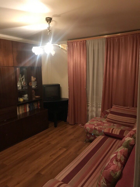 Сдам изолированную комнату 18м2 в снимаемой мной 2х комнатной квартире. В пешей доступности от м.Щелковская.<br>Косметический ремонт. <br>Стоимость: 17 500р. - фото Фото: Сдам изолированную комнату 18м2 в снимаемой мной 2х комнатной квартире. В пешей доступности от м.Щелковская.<br>Косметический ремонт. <br>Стоимость: 17 500р.