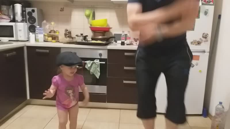 20181005_210659_001.mp4
