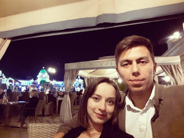 Ищем человека (1-2) или молодую пару (до 30 лет) для объединения в поиске хорошей двухкомнатной квартиры на долгий срок. <br><br>Будем искать двухкомнатную квартиру по следующим параметрам:<br> квартира в пределах 40-60 тыс (то есть 20-30 тыс на пару)<br> max 10-15минут до метро в пределах МКАДа<br> не бабушкин вариант (без ковров и старой мебели)<br> с хорошим ремонтом и необходимой бытовой техникой <br> наличие рядом парка для пробежек<br><br>О себе:<br> молодая семейная пара, нам по 25 лет<br> граждане РФ <br> без вредных привычек, не курим<br>без детей, без животных <br><br>Для связи пишите на Ватсапп 89172584400<br><br>P.S. Если вы уже снимаете, ищете соседей, и квартира удовлетворяет требованиям - напишите, рассмотрим!<br><br> Галимова - фото Фото: Ищем человека (1-2) или молодую пару (до 30 лет) для объединения в поиске хорошей двухкомнатной квартиры на долгий срок. <br><br>Будем искать двухкомнатную квартиру по следующим параметрам:<br> квартира в пределах 40-60 тыс (то есть 20-30 тыс на пару)<br> max 10-15минут до метро в пределах МКАДа<br> не бабушкин вариант (без ковров и старой мебели)<br> с хорошим ремонтом и необходимой бытовой техникой <br> наличие рядом парка для пробежек<br><br>О себе:<br> молодая семейная пара, нам по 25 лет<br> граждане РФ <br> без вредных привычек, не курим<br>без детей, без животных <br><br>Для связи пишите на Ватсапп 89172584400<br><br>P.S. Если вы уже снимаете, ищете соседей, и квартира удовлетворяет требованиям - напишите, рассмотрим!<br><br> Галимова