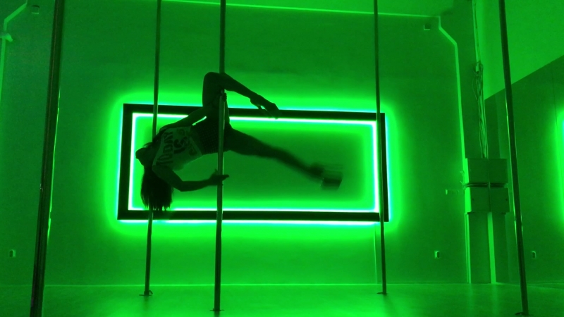 Дина Мельник pole exotic