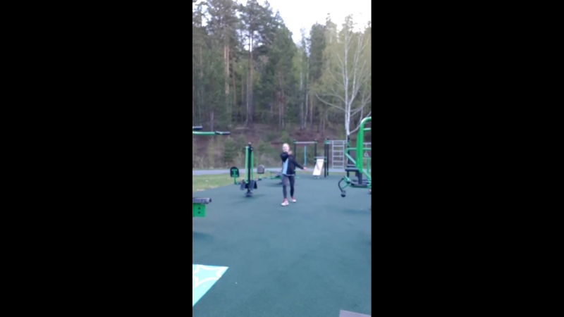 VID_146800229_233039_345.mp4