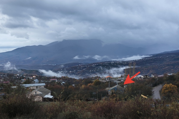 Продам одноэтажный дом в с.Лучистом (г. Алушта) с панорамным видом на Крымские горы и Черное море. <br>Цена: 7 000 000 руб. <br>По всем вопросам по номеру +79787609289 (Игорь) <br> <br>Этажей в доме: 1 <br>Расстояние до города: 11 км <br>Материал стен: кирпич <br>Площадь дома: 108 м <br>Площадь участка: 18.5 сот. <br> <br>Участок расположен в экологически чистом районе. Подойдёт для сельскохозяйственного или туристического бизнеса. <br> <br>В доме: 3 комнаты, прихожая, баня с санузлом, кухня+столовая. На цокольном этаже - технические помещения (61,7 кв.м.) <br> <br>В доме есть свет, газ (2-х контурный газовый котел), вода, канализация. Дом находится в пригодном для жизни состоянии. <br>Требует ремонта. <br>Год постройки: 1995 <br> <br>Правоустанавливающие документы соответствуют законодательству Российской Федерации. - фото Фото: Продам одноэтажный дом в с.Лучистом (г. Алушта) с панорамным видом на Крымские горы и Черное море. <br>Цена: 7 000 000 руб. <br>По всем вопросам по номеру +79787609289 (Игорь) <br> <br>Этажей в доме: 1 <br>Расстояние до города: 11 км <br>Материал стен: кирпич <br>Площадь дома: 108 м <br>Площадь участка: 18.5 сот. <br> <br>Участок расположен в экологически чистом районе. Подойдёт для сельскохозяйственного или туристического бизнеса. <br> <br>В доме: 3 комнаты, прихожая, баня с санузлом, кухня+столовая. На цокольном этаже - технические помещения (61,7 кв.м.) <br> <br>В доме есть свет, газ (2-х контурный газовый котел), вода, канализация. Дом находится в пригодном для жизни состоянии. <br>Требует ремонта. <br>Год постройки: 1995 <br> <br>Правоустанавливающие документы соответствуют законодательству Российской Федерации.
