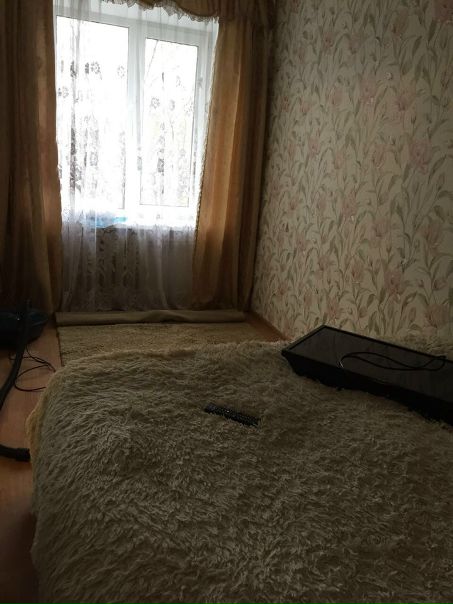 Фото: Ищу девушку,девочку <br>Снимаю 2-х комнатную квартиру м.бабушкинская <br><br>В одной комнате живу сама,вторую сдаю <br>12.000 в месяц <br><br>Все условия <br>Обращаться по телефону 89299905310<br>(Вотсап,вк)