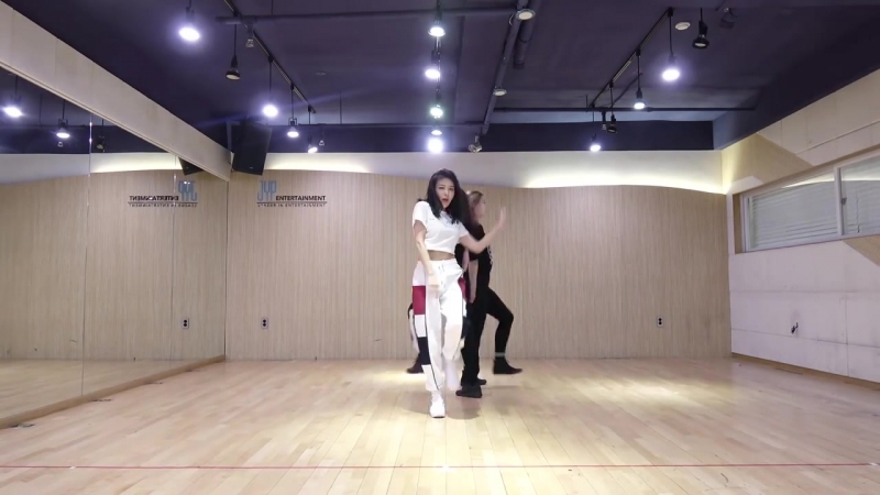 Yubin 숙녀 (淑女) Dance Practice