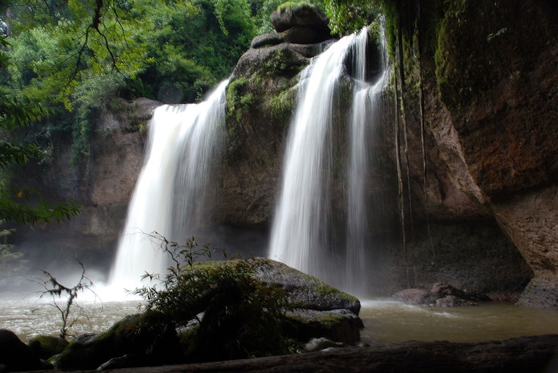 Суват водопад (Heo Suwat). Таиланд Суват водопад (Heo Suwat). Таиланд