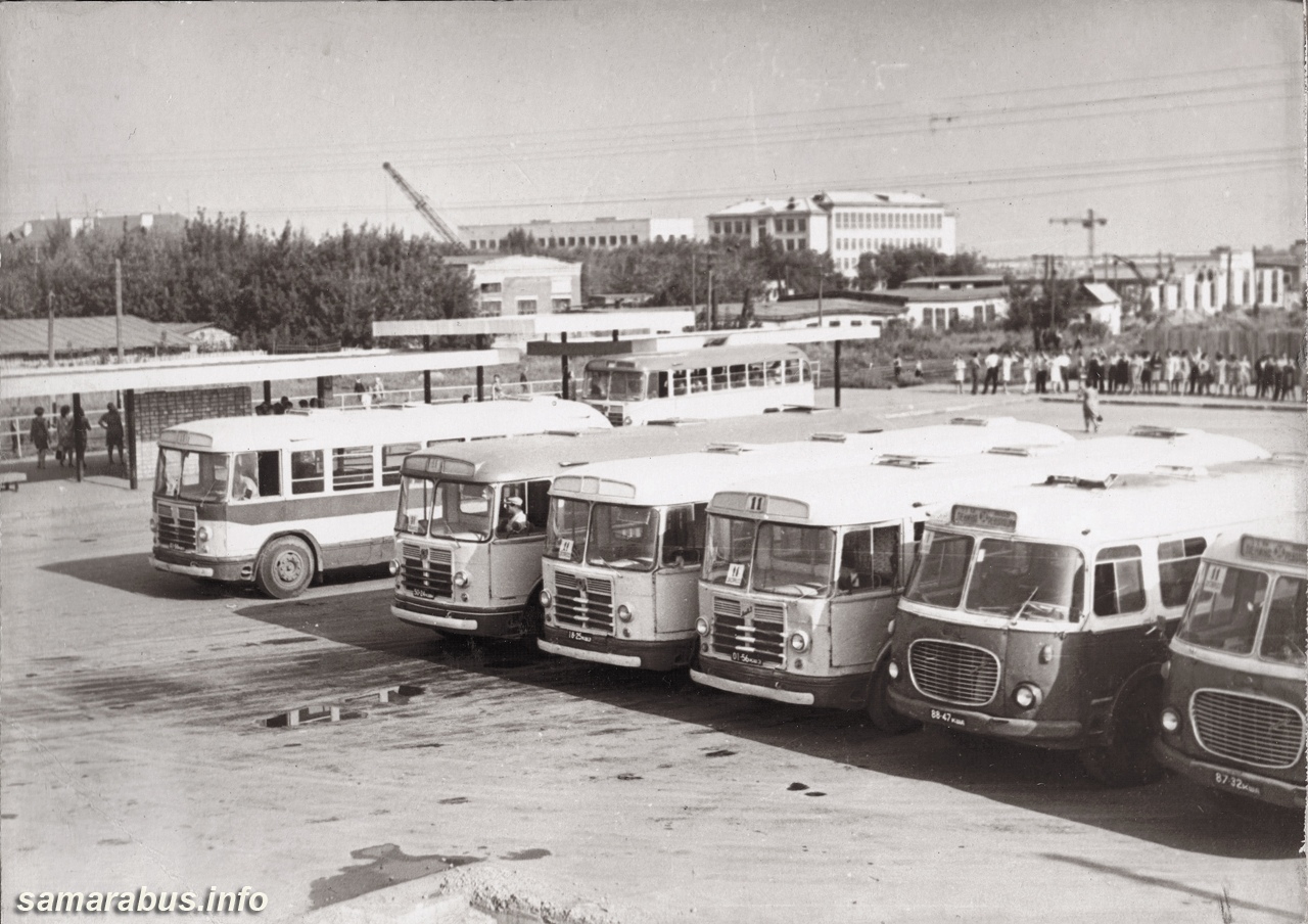 Транспортная куйбышев. ЗИЛ-ЛИАЗ-158. 1960 ЗИЛ - ЛИАЗ 158. ЗИЛ 158 Куйбышев. Автобусы ЛИАЗ Куйбышев Самара СССР.