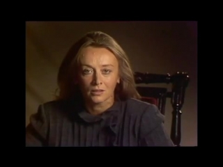 Маргарита Терехова читает стихотворение Марины Цветаевой Идёшь на меня похожий