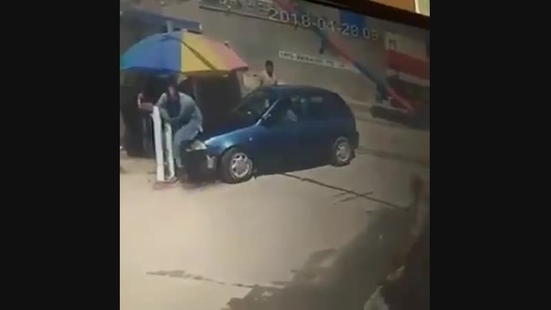 Красиво вписался