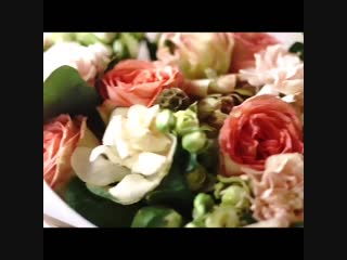 Воскресное утро, надо начинать с красоты 😉 К примеру, можно посмотреть видео от @ buketnaya27 . И порция красоты обеспечена 😉 #