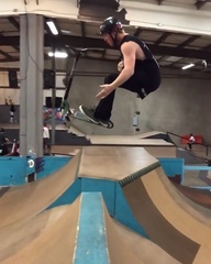 Envy Scooters on Instagram: “Quick one from our guy @derekseay doin’ his thing 📹: @kaydinjohnson * * #ProScooter #Scooter #Scoot #ActionSports #En...