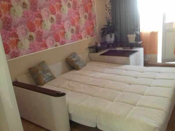 Сдается комната (18 кв.м) с балконом в 2-х комн.квартире. Сдается впервые. Ближайшие ст.метро: Домодедовская (10 мин.), Орехово (10 мин), Шипиловская (15 мин).<br>Сдаю на длительный срок. Гр. РФ/РБ. 1 чел. (жен.)=20.000 / 2 чел.(жен./сем.пара)=22.000 в мес.+за воду и свет (по счету ЕИРЦ).<br>Все для проживания необходимое есть.Уютно, чисто. Комната свободна для заселения<br>Не шумные, без в/п, ценящих чистоту и уют.<br>Ирина Анатольевна 89032449252<br><br> Кожевникова - фото Фото: Сдается комната (18 кв.м) с балконом в 2-х комн.квартире. Сдается впервые. Ближайшие ст.метро: Домодедовская (10 мин.), Орехово (10 мин), Шипиловская (15 мин).<br>Сдаю на длительный срок. Гр. РФ/РБ. 1 чел. (жен.)=20.000 / 2 чел.(жен./сем.пара)=22.000 в мес.+за воду и свет (по счету ЕИРЦ).<br>Все для проживания необходимое есть.Уютно, чисто. Комната свободна для заселения<br>Не шумные, без в/п, ценящих чистоту и уют.<br>Ирина Анатольевна 89032449252<br><br> Кожевникова