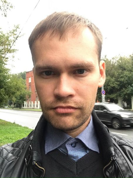 Сниму комнату в нормальном состоянии. На юге Москвы ( голубая синяя желтая красная оранжевые ветки ) русский 30 лет. Работаю. Стабильный доход. Вредных привычек нет совсем. шумных друзей тоже нет. Адекватный и не конфликтный. Очень часто бываю в командировках ( от 40 до 60% времени меня не будет в квартире). Комната нужна что бы поспать и хранить свои вещи. Бюджет желателен 15-18 но обсуждаемо. Из пожеланий по квартире без запаха табака в квартире. Заранее благодарю всех прочитавших и откликнувшихся.<br> Швец - фото Фото: Сниму комнату в нормальном состоянии. На юге Москвы ( голубая синяя желтая красная оранжевые ветки ) русский 30 лет. Работаю. Стабильный доход. Вредных привычек нет совсем. шумных друзей тоже нет. Адекватный и не конфликтный. Очень часто бываю в командировках ( от 40 до 60% времени меня не будет в квартире). Комната нужна что бы поспать и хранить свои вещи. Бюджет желателен 15-18 но обсуждаемо. Из пожеланий по квартире без запаха табака в квартире. Заранее благодарю всех прочитавших и откликнувшихся.<br> Швец