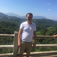 Денис Романов