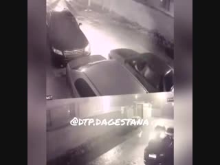 Саламалейкум брат выложи пожалуйста вчера ночью в новом кяхулай зацепил машину и уехал Номера тоже видно на камере через 3 дня в