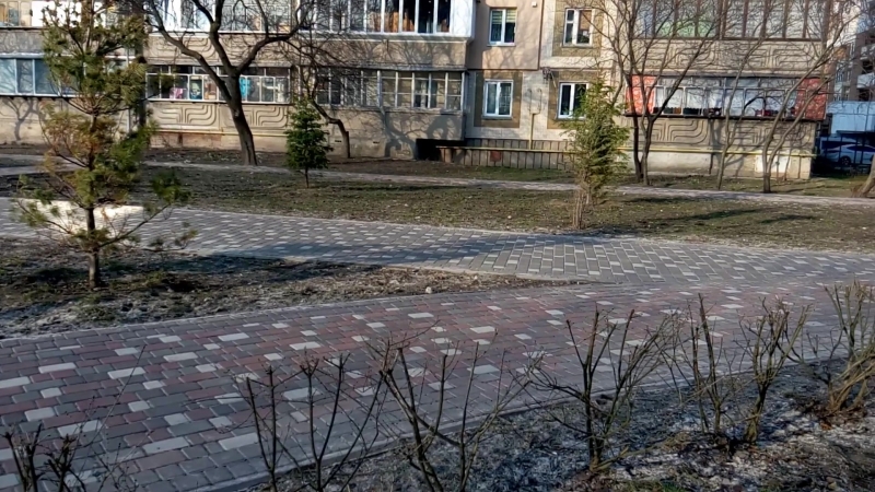 Весна - Алея закоханих у Броварах