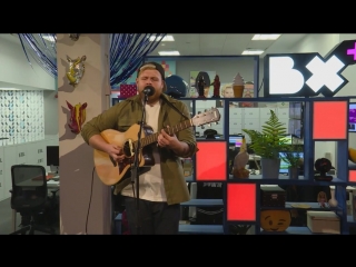 Tom Walker - Wonderwall (Oasis cover) (live)