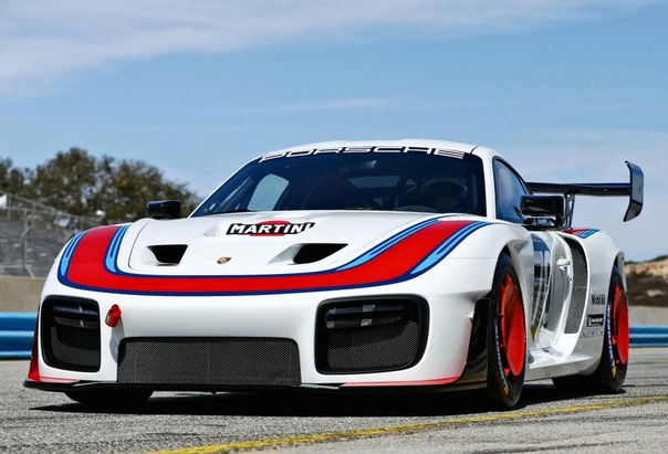 Porsche 935