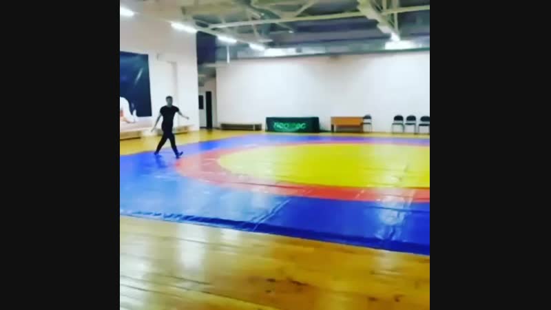 VID_28040608_070914_835.mp4