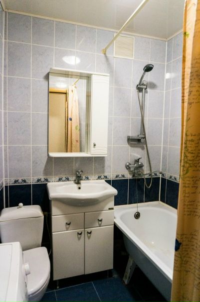 Сдается: 1к. квартира( Объявления от АГЕНСТВА, комиссия:12000) <br>Стоимость: 23000+счетчики <br>Адрес: Столетова, 8, Ломоносовский проспект. <br>Доп: 36 кв метров, жилая 18, кухня 10 <br>4/18 этаж. <br>Предлагается к сдаче на длительный срок однокомнатная квартира. В квартире для проживания есть все необходимое, сделан хороший ремонт. <br>сдача только на длительный срок. <br>Залог и депозита нет. <br>Просмотреть можно в день обращения, документы к заселению все готовы. <br>Контактное лицо: +7-922-157-78-89 - Кирилл. - фото Фото: Сдается: 1к. квартира( Объявления от АГЕНСТВА, комиссия:12000) <br>Стоимость: 23000+счетчики <br>Адрес: Столетова, 8, Ломоносовский проспект. <br>Доп: 36 кв метров, жилая 18, кухня 10 <br>4/18 этаж. <br>Предлагается к сдаче на длительный срок однокомнатная квартира. В квартире для проживания есть все необходимое, сделан хороший ремонт. <br>сдача только на длительный срок. <br>Залог и депозита нет. <br>Просмотреть можно в день обращения, документы к заселению все готовы. <br>Контактное лицо: +7-922-157-78-89 - Кирилл.
