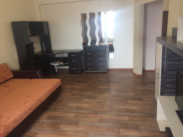 м.Новые Черёмушки — 470 м<br>Профсоюзная, 60 <br>Сдается квартира в хорошем состоянии на долгосрочный период проживания. В квартире имеется необходимая мебель и бытовая техника. Удобное расположение дома. <br>Стоимость: 25000 <br>Тел.89653095408 - фото Фото: м.Новые Черёмушки — 470 м<br>Профсоюзная, 60 <br>Сдается квартира в хорошем состоянии на долгосрочный период проживания. В квартире имеется необходимая мебель и бытовая техника. Удобное расположение дома. <br>Стоимость: 25000 <br>Тел.89653095408
