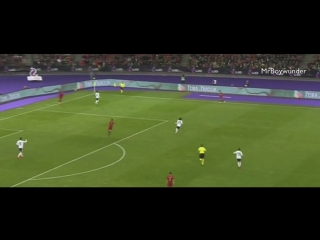 Mohamed Salah vs Portugal (A) 17/18