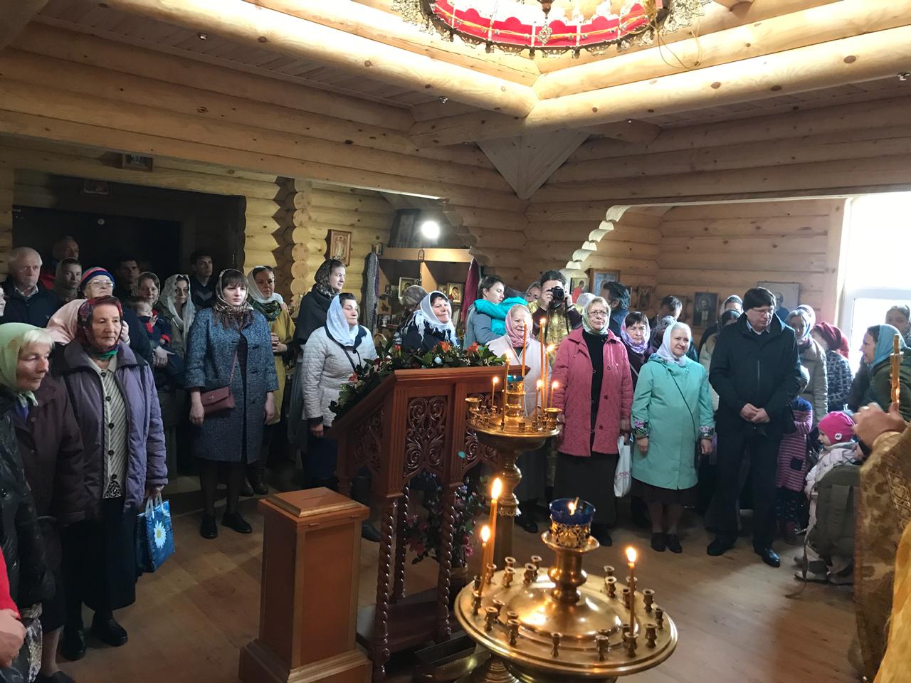 Состоялось освящение малого храма на территории храмового комплекса св. вмч. Георгия в Московском