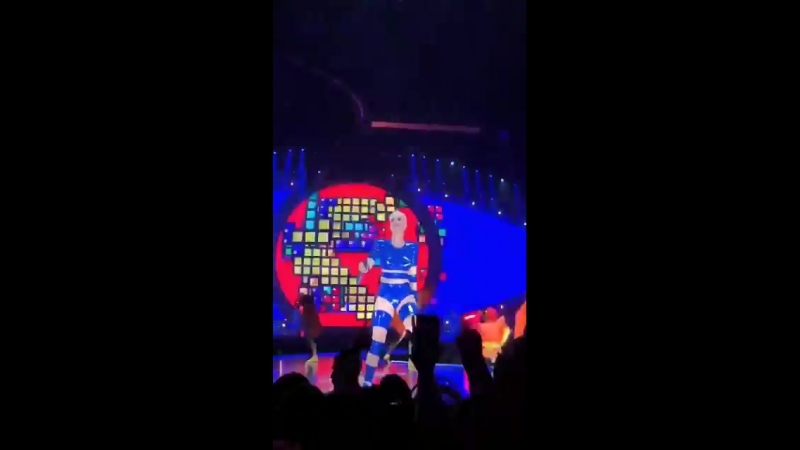 WitnessTheTour (2806)