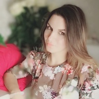 Юлия Ли