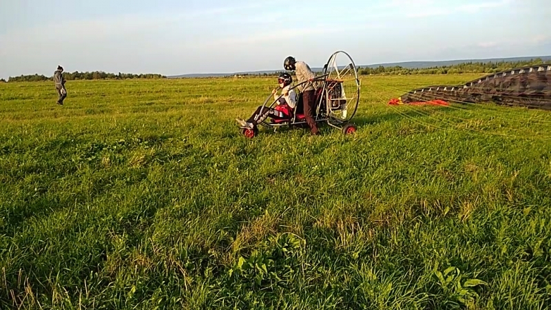 VID_20180819_192124.mp4