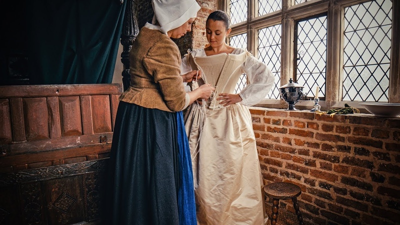 Getting Dressed in 1665 Delft