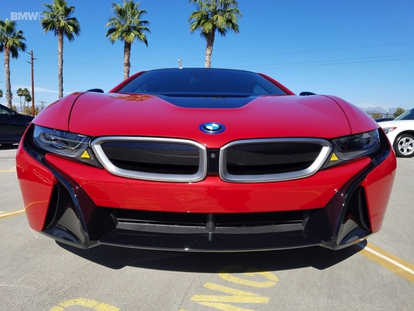 BMW i8 