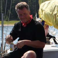 Андрей Степанов
