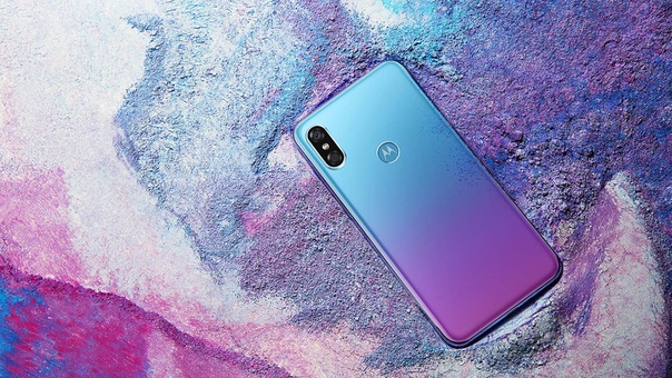 Motorola запустила свой новый смартфон P30