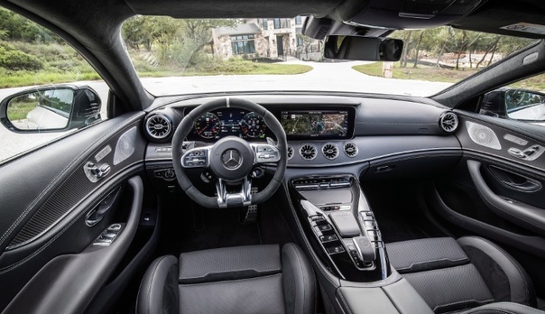 Новый лифтбек Mercedes-Benz AMG GT появился у российских дилеров Перетяжка потолка Mercedes Benz!Российские дилеры марки Mercedes-Benz начали продажи нового лифтбека AMG GT. Приём заказов на
