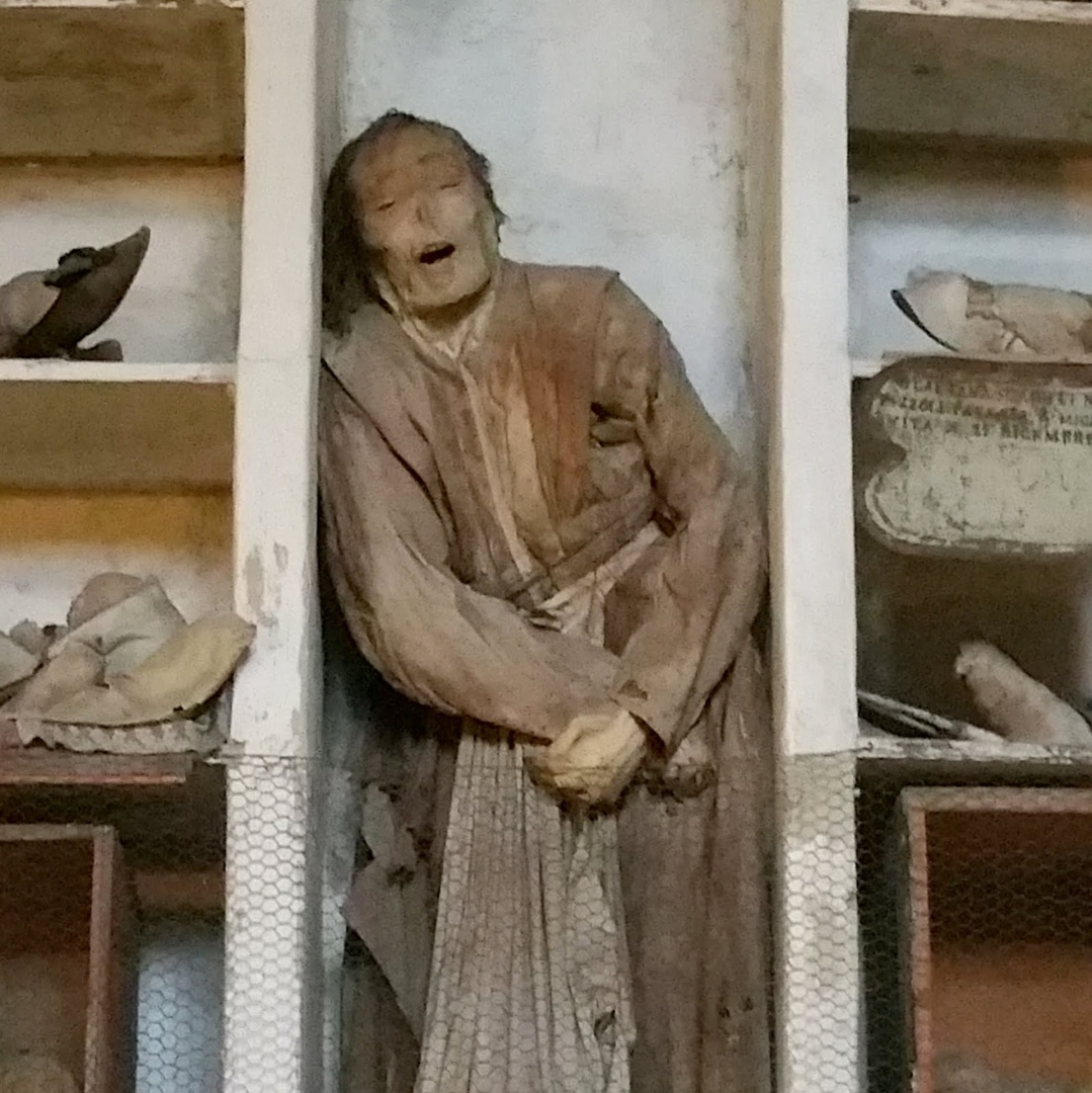 Музей смерти (Катакомбы капуцинов) Catacombe dei Cappuccini Музей смерти (Катакомбы капуцинов) Catacombe dei Cappuccini
