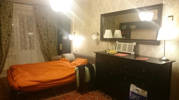 Сдается комната 20 кв. одной девушке/женщине (ул. Нагорная, д. 40) 8903-562-59-93 ЛЕНА.<br>+ цена 20 тыс. в месяц + депозит за последний месяц 20 тыс. + дорога до метро занимает немного времени. Ходят маршрутки, общественный транспорт до метро Профсоюзная, Нахимовский проспект 5 мин. (пешком 15 минут).<br>+ квартира полностью укомплектована всей необходимой бытовой техникой.<br>В соседней комнате проживает одна девушка. Коммунальные платежи включены в оплату. - фото Фото: Сдается комната 20 кв. одной девушке/женщине (ул. Нагорная, д. 40) 8903-562-59-93 ЛЕНА.<br>+ цена 20 тыс. в месяц + депозит за последний месяц 20 тыс. + дорога до метро занимает немного времени. Ходят маршрутки, общественный транспорт до метро Профсоюзная, Нахимовский проспект 5 мин. (пешком 15 минут).<br>+ квартира полностью укомплектована всей необходимой бытовой техникой.<br>В соседней комнате проживает одна девушка. Коммунальные платежи включены в оплату.