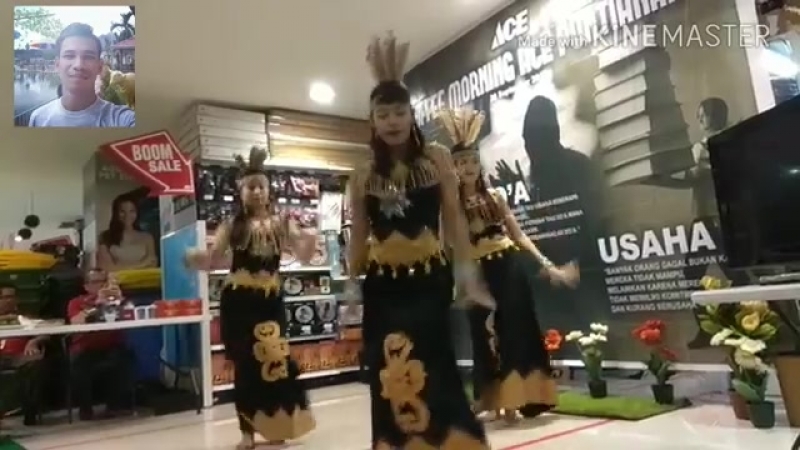 Tarian Tradisional Suku Dayak