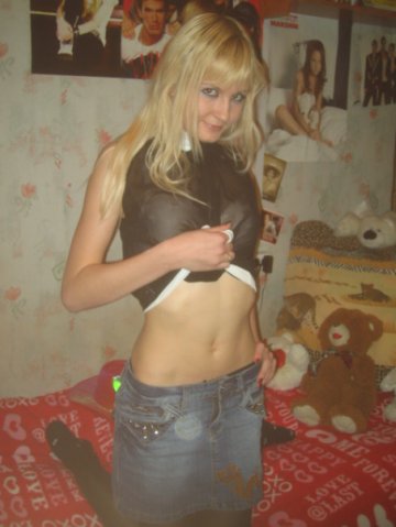 Dianadoll oralsex oneonone toys masturbation