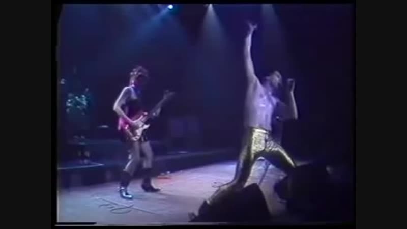 CRAMPS Live Le Bourges,France 1986