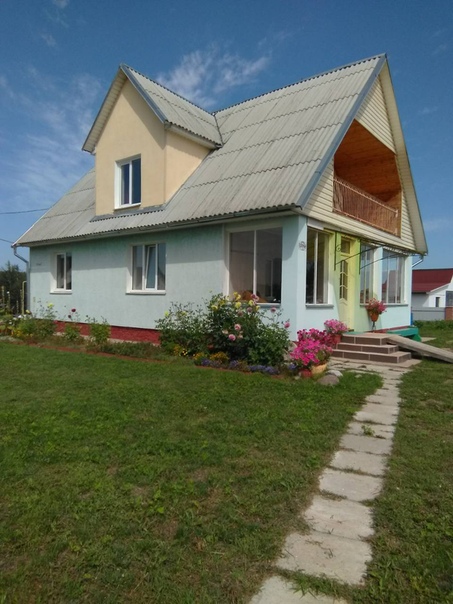 Белоруссия. <br>Витебская обл., Браславский район, деревня Муражи <br><br>Продается Новый дом, готовый рыболовный бизнес (агроусадьба, двухуровневый коттедж) на Браславских озёрах. 4 км от города. <br>На берегу оз. Неспиш. Очень красивые места. Рядом несколько агроусадеб и гостиница. Прокат лодок, катамаранов. <br>Общая площадь: 143.00 кв.м. / жилая - 101,3. Дом 8,6 х 9,93 м. h - 2,95 <br>Около дома участок 15 соток. Земля обработана, хорошо удобрена. 5 молодых яблонь (яблочки уже были в этом году, сладкие), малина, клубника, крыжовник, чёрная смородина. <br>Из построек - гараж, двухуровневая баня (на втором этаже - комната с балконом). <br>В доме 3 изолированные комнаты и 2 проходные гостиные 39,7+23,5+11,7+9,4+17 кв.м., просторная кухня - 13,1 м, просторная веранда на первом этаже и большой балкон на втором этаже. На первом этаже имеется совмещённый С/У. На втором этаже - только туалет. <br>Проведён газ, отопление - газовый котёл. Имеются телефон, интернет (wi-fi). <br>Дом вполне пригоден для жизни. Может быть использован в качестве агроусадьбы для отдыха летом и зимой. Дом находится на территории Национального парка Браславские озёра и за символическую плату можно устроить рыбалку (летнюю или зимнюю). <br>Из построек - гараж (типичный, кирпичный). И - баня двухуровневая. Первый этаж - терраса, раздевалка, печь, моечная, парилка. Деревянная лестница ведёт на мансарду, где находится просторная комната отдыха с балконом. В баню проведён свет. На первом этаже выключатели и розетка в раздевалке (свет включается в раздевалке, моечной и парилке - 3 выключателя). На втором этаже - выключатель и розетка. Планировалось поставить плетёную мебель (кресла, скамьи и стол), а также - электрический самовар. Можно попить чайку, отдохнуть после бани. <br> <br>Перед баней - мини-бассейн. Глубина не более 1 метра. Он сделан для сбора дождевой воды и полива огорода. (ред.) <br> <br>Фундамент - бетон. Крыша - шифер.<br> До города можно доехать двумя дорогами - по одной - 4 км, по другой - 2 км. В городе есть магазины, есть больница. Ближайший магазин - в 1,5 км. в деревне Рубеж.<br>Цена: 75 000 usd<br>Больше фото - по запросу. - фото Фото: Белоруссия. <br>Витебская обл., Браславский район, деревня Муражи <br><br>Продается Новый дом, готовый рыболовный бизнес (агроусадьба, двухуровневый коттедж) на Браславских озёрах. 4 км от города. <br>На берегу оз. Неспиш. Очень красивые места. Рядом несколько агроусадеб и гостиница. Прокат лодок, катамаранов. <br>Общая площадь: 143.00 кв.м. / жилая - 101,3. Дом 8,6 х 9,93 м. h - 2,95 <br>Около дома участок 15 соток. Земля обработана, хорошо удобрена. 5 молодых яблонь (яблочки уже были в этом году, сладкие), малина, клубника, крыжовник, чёрная смородина. <br>Из построек - гараж, двухуровневая баня (на втором этаже - комната с балконом). <br>В доме 3 изолированные комнаты и 2 проходные гостиные 39,7+23,5+11,7+9,4+17 кв.м., просторная кухня - 13,1 м, просторная веранда на первом этаже и большой балкон на втором этаже. На первом этаже имеется совмещённый С/У. На втором этаже - только туалет. <br>Проведён газ, отопление - газовый котёл. Имеются телефон, интернет (wi-fi). <br>Дом вполне пригоден для жизни. Может быть использован в качестве агроусадьбы для отдыха летом и зимой. Дом находится на территории Национального парка Браславские озёра и за символическую плату можно устроить рыбалку (летнюю или зимнюю). <br>Из построек - гараж (типичный, кирпичный). И - баня двухуровневая. Первый этаж - терраса, раздевалка, печь, моечная, парилка. Деревянная лестница ведёт на мансарду, где находится просторная комната отдыха с балконом. В баню проведён свет. На первом этаже выключатели и розетка в раздевалке (свет включается в раздевалке, моечной и парилке - 3 выключателя). На втором этаже - выключатель и розетка. Планировалось поставить плетёную мебель (кресла, скамьи и стол), а также - электрический самовар. Можно попить чайку, отдохнуть после бани. <br> <br>Перед баней - мини-бассейн. Глубина не более 1 метра. Он сделан для сбора дождевой воды и полива огорода. (ред.) <br> <br>Фундамент - бетон. Крыша - шифер.<br> До города можно доехать двумя дорогами - по одной - 4 км, по другой - 2 км. В городе есть магазины, есть больница. Ближайший магазин - в 1,5 км. в деревне Рубеж.<br>Цена: 75 000 usd<br>Больше фото - по запросу.
