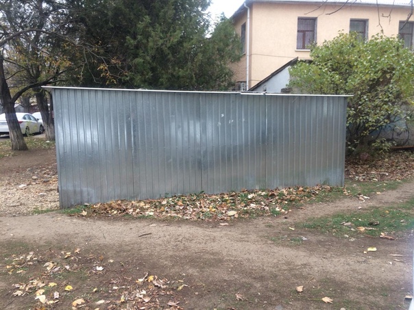 <br>СРОЧНО <br>СДАМ ГАРАЖ на улице Лермонтова 12. Цена 10 тыс. рублей в месяц. Торг уместен. Собственник. <br>Тел. +7978 888 70 78 Степан Анатольевич - фото Фото: <br>СРОЧНО <br>СДАМ ГАРАЖ на улице Лермонтова 12. Цена 10 тыс. рублей в месяц. Торг уместен. Собственник. <br>Тел. +7978 888 70 78 Степан Анатольевич