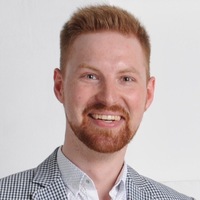 Михаил Вакуев