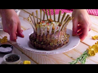 Кладем ребрышки в форму для торта Результат как в роскошном ресторане