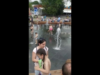 VID_20460519_201407_862.mp4
