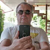 Александр Артемьев